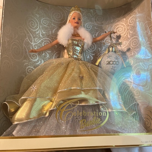 New no tags. Special 2000 Edition  Barbie Doll - Picture 2 of 10